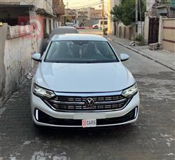 ڤۆڵکسواگن جێتا